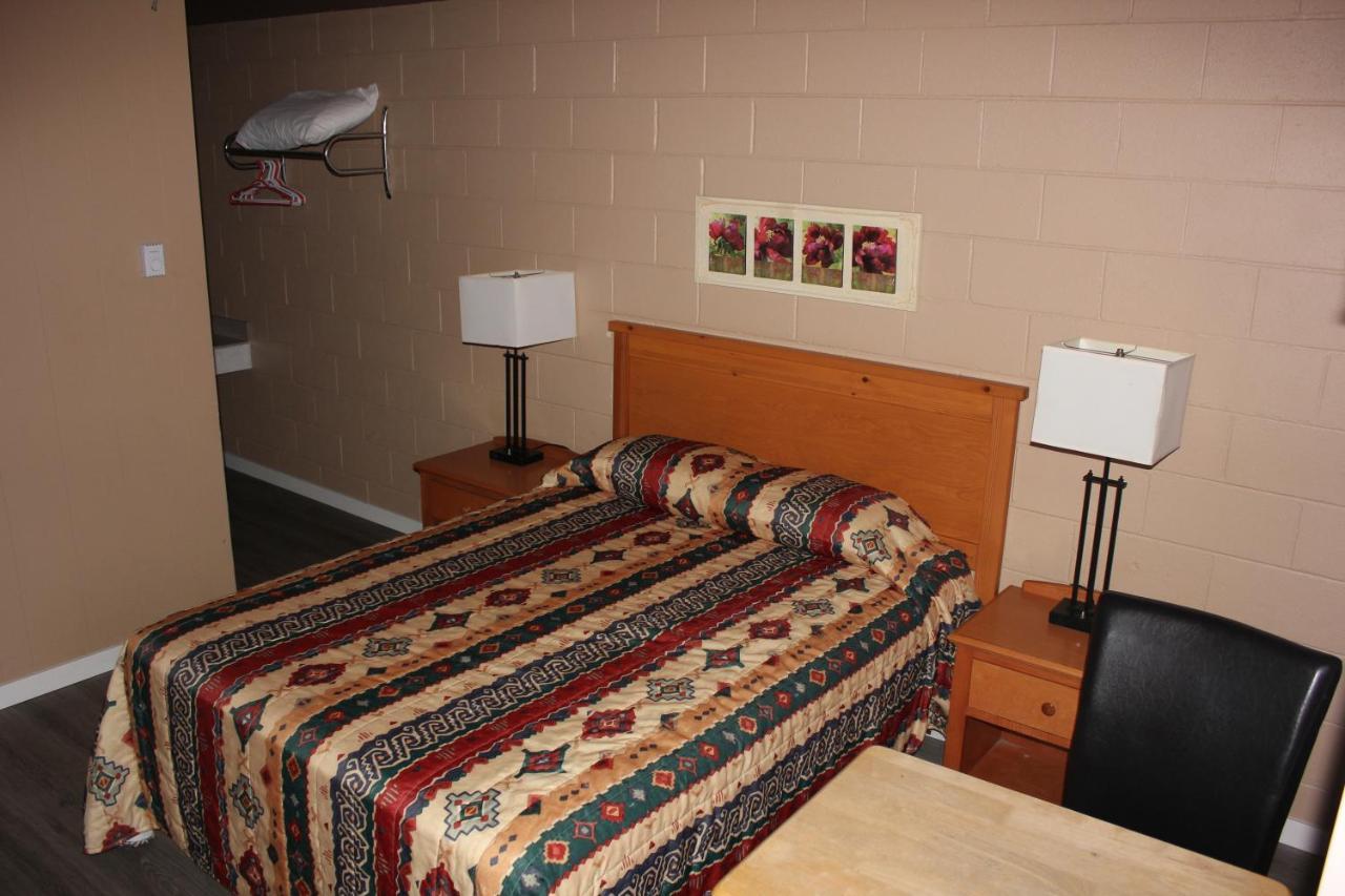 Flamingo Motel Penticton Luaran gambar
