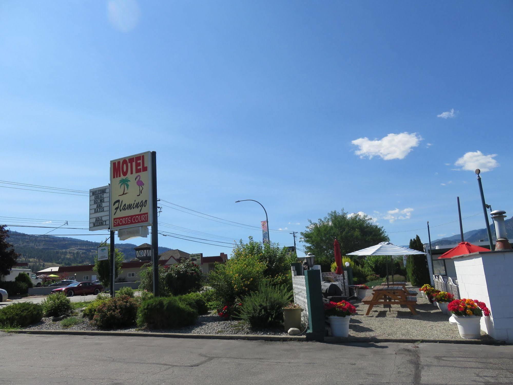 Flamingo Motel Penticton Luaran gambar