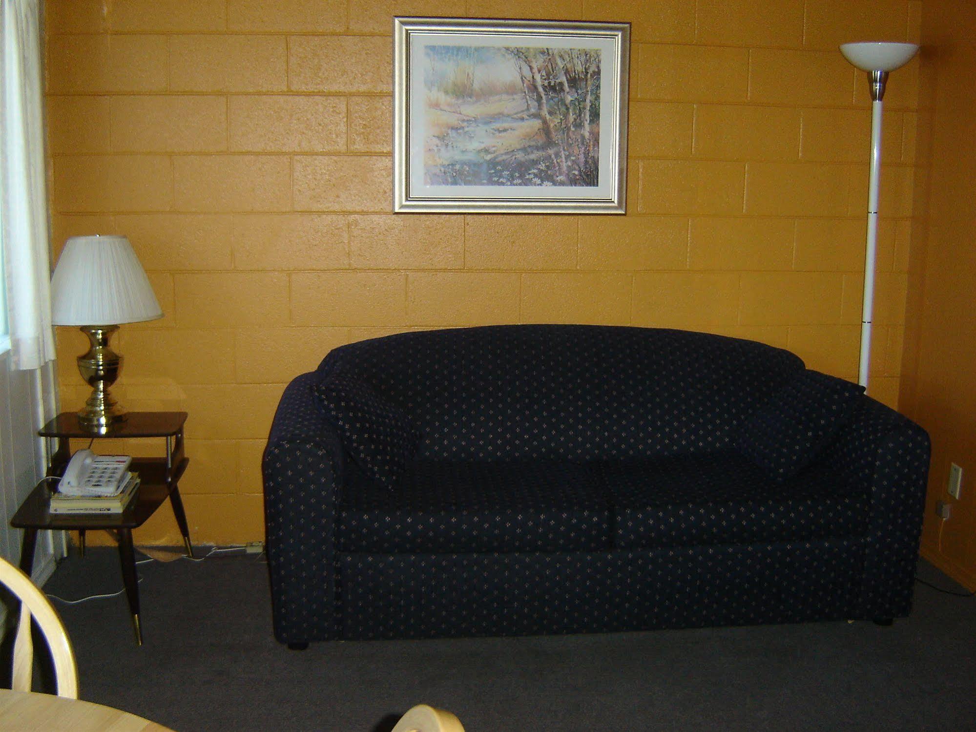 Flamingo Motel Penticton Luaran gambar