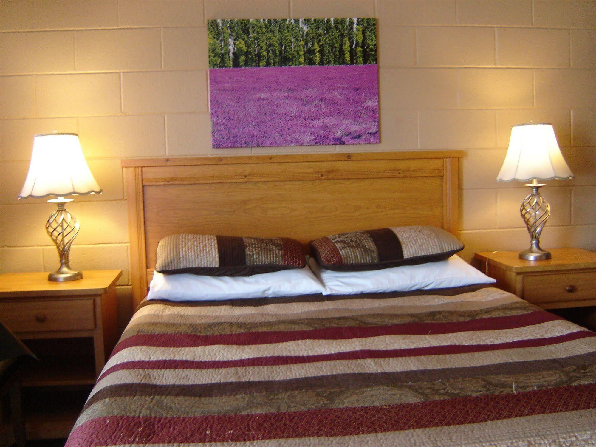 Flamingo Motel Penticton Luaran gambar